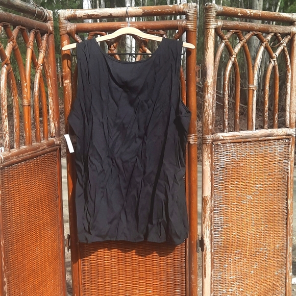 🆕️ Orare Black Slip Tank Top - Picture 5 of 5